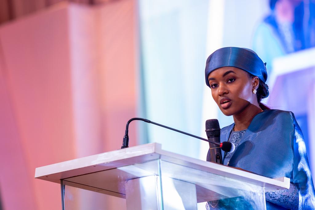 Hanan Buhari Credits Late Father’s Values for Shaping Her Life at African Peace Awards